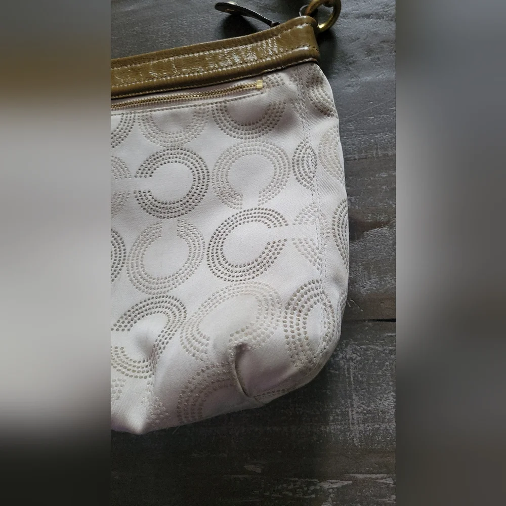 Vintage Coach Ashley Dotted Op Art Signature shoulder bag